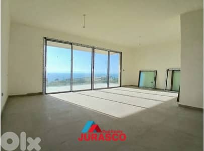 apartment for sale in adma 165m with sea view/ شقة للبيع في ادما ١٦٥م