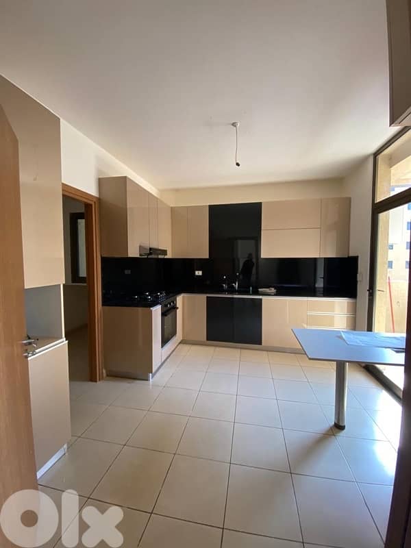 luxurious building / prime location / 3 bedroom apt for rent antelias 0