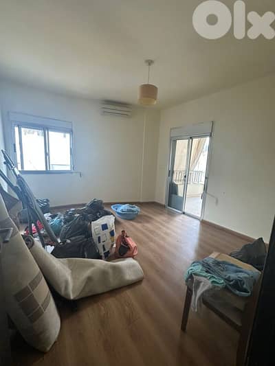 Apartment for sale in awkar