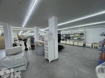 GMC493R   Shop for rent in Hazmieh  - محل للإيجار في حازمية