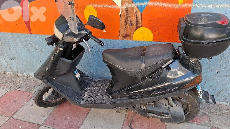 Address V100 Motorcycle 1