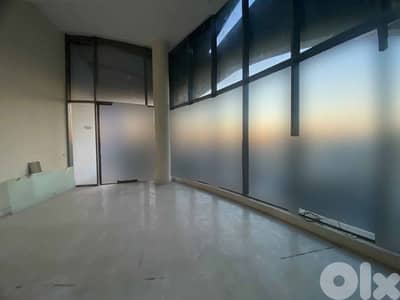 SPACIOUS DUPLEX IN ACHRAFIEH (320SQ) 3 BEDROOMS , (ACRRM-1056)