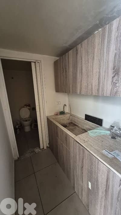 SHOP OR OFFICE FOR RENT IN JAL AL DIB