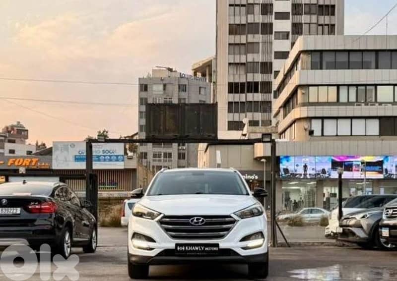 Hyundai Tucson 2.0L AWD 1 owner!! 0