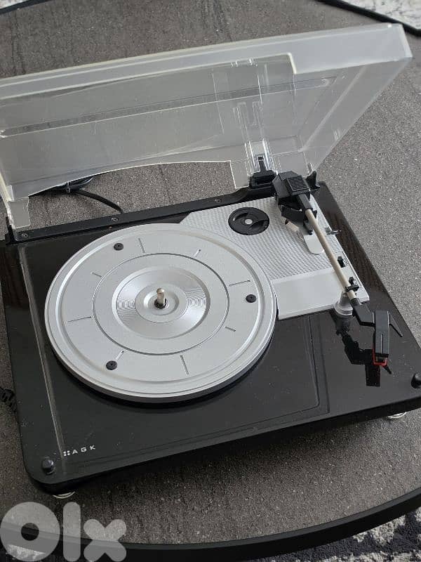 turntable 1