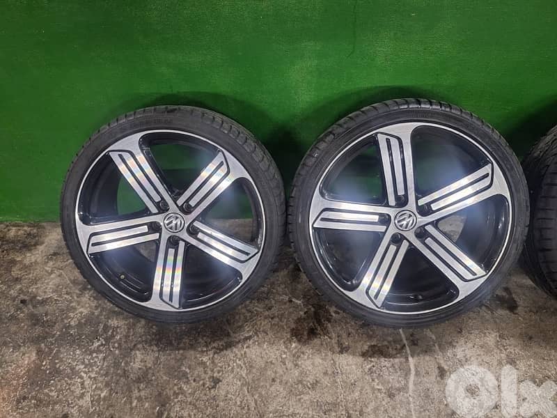 VW golf R rims and tires 0