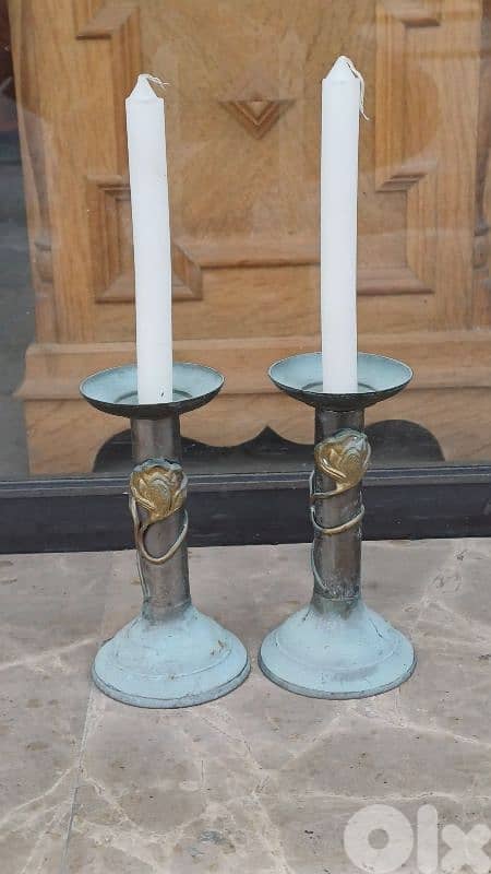 antique 0