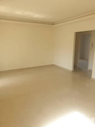 For sale Appartment in Awkar