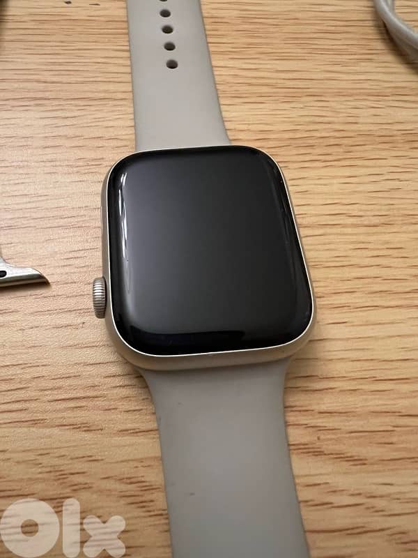 APPLE WATCH 7 45 MM BARELY USED WITH BANDS, CHARGER, COVER 2