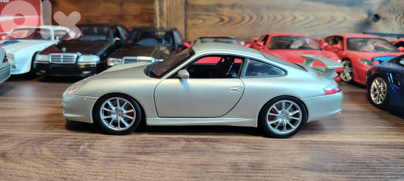 Diecast 1:18 Porsche 996 GT3 By Hotwheels 1