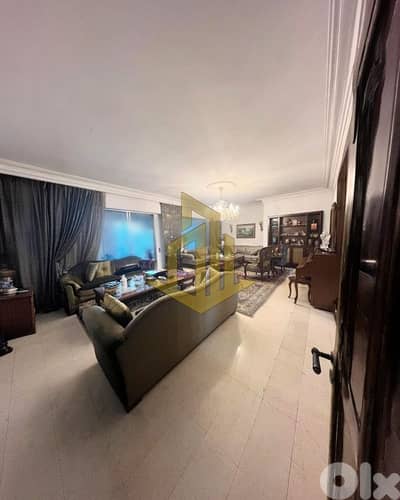 Apartment for Sale in Hamra شقة للبيع في الحمرا