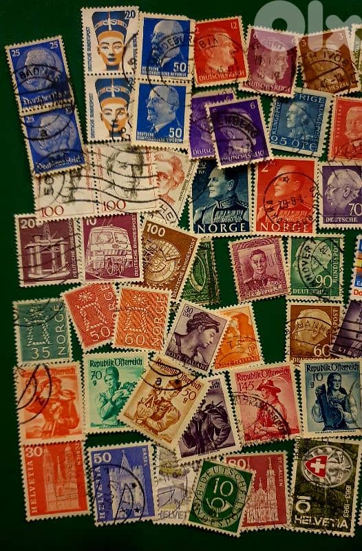 World old 50 stamps since 1940's Lot# B-382 1