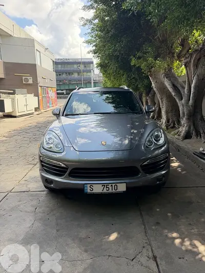 Porsche Cayenne 2011