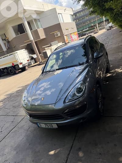 Porsche Cayenne 2011