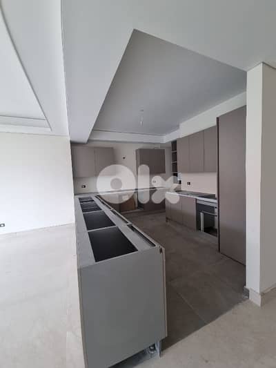 Apartment For Sale in Bliss- Hamra 795,000$ شقة للبيع في الحمرا