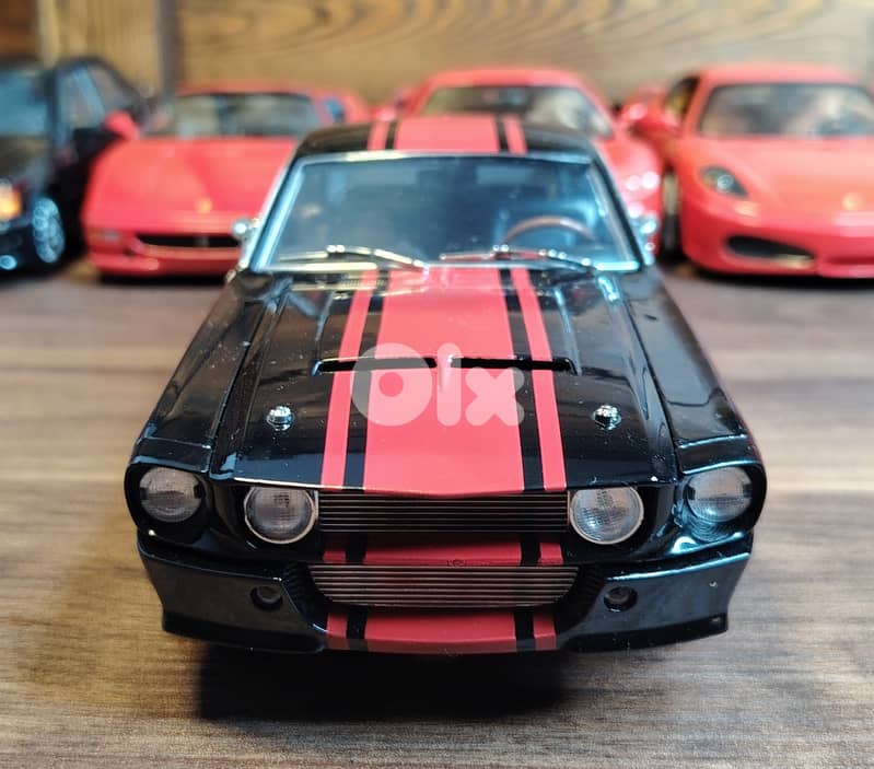 Diecast 1:18 Ford Mustang By shelby collectibles 8