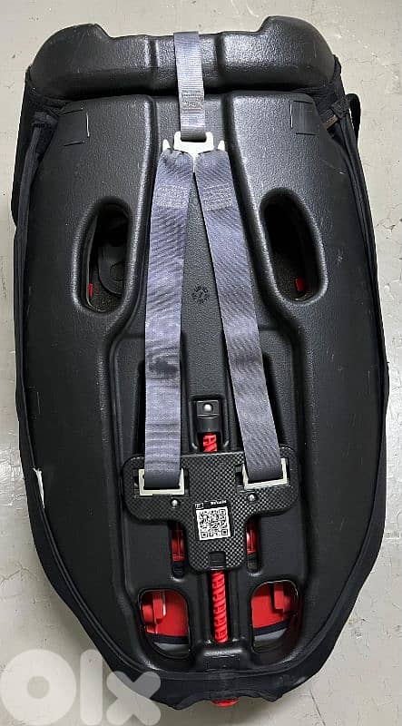 Car seat chicco used 35 $ beyrout ashrafiye 8