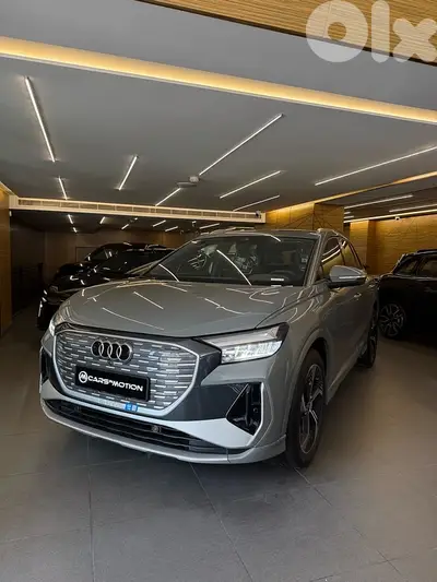 2025 Audi Q4 40 e-tron