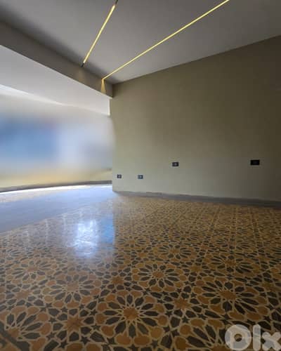 RAO26-4892 Office for Rent in Achrafieh | مكتب للإيجار في الأشرفية