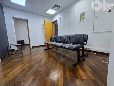 RAO26-4896 Office 70 mfor Rent in Badaro | مكتب للإيجار في بدارو