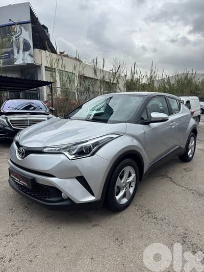 Toyota C-HR AWD 2018! Company Source 1 Owner!!!