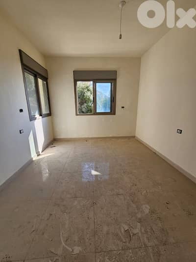 apartment For sale in tabarja شقة للبيع في طبرجا