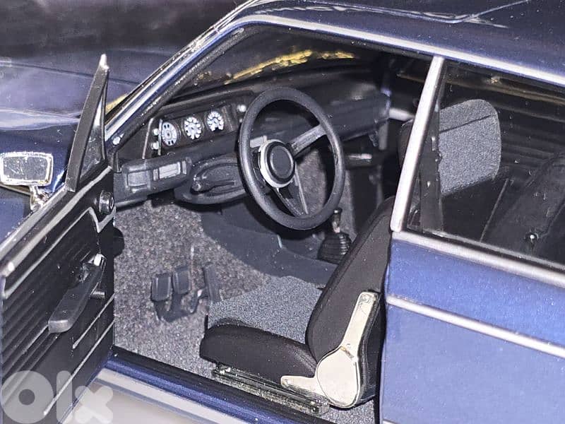 1:18 minichamps BMW 2000Tii touring 1971 6