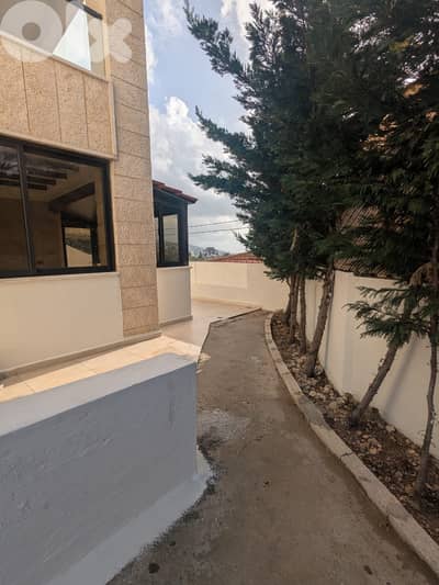 Apartment for sale in Blat-Jbeil near LAU|  شقة للبيع في بلاط -جبيل