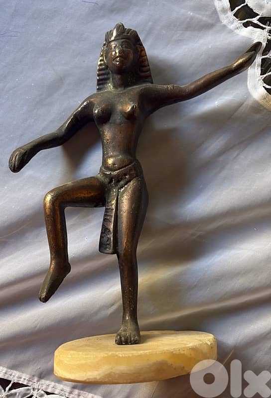مجسمات فرعون 1