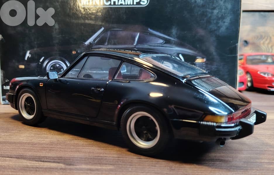 Diecast 1:18 Porsche 911 Carrera By Minichamps 4
