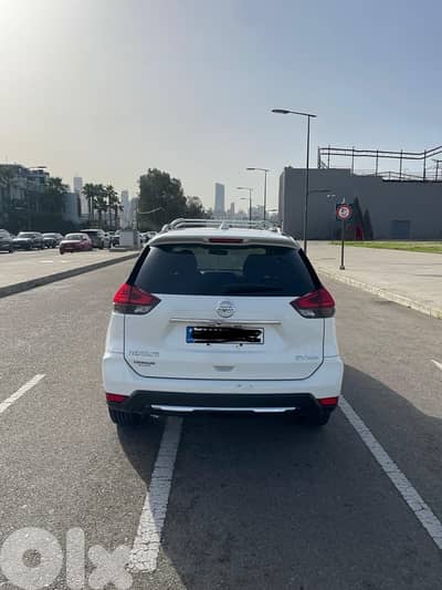 Nissan Rogue 2017, Super clean،Ajnabi,clean car fax. 4WD