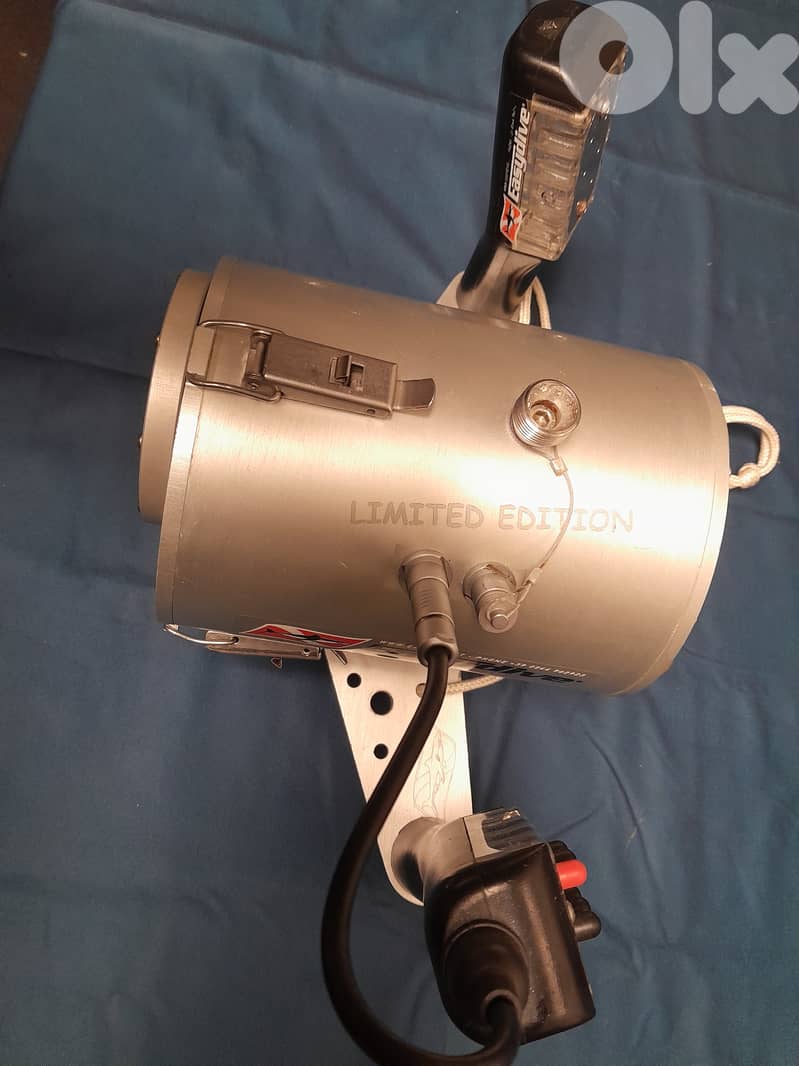 Easydive Atlantis Underwater Camera housings 250m + Sony HDR-SR12 &Acc 2