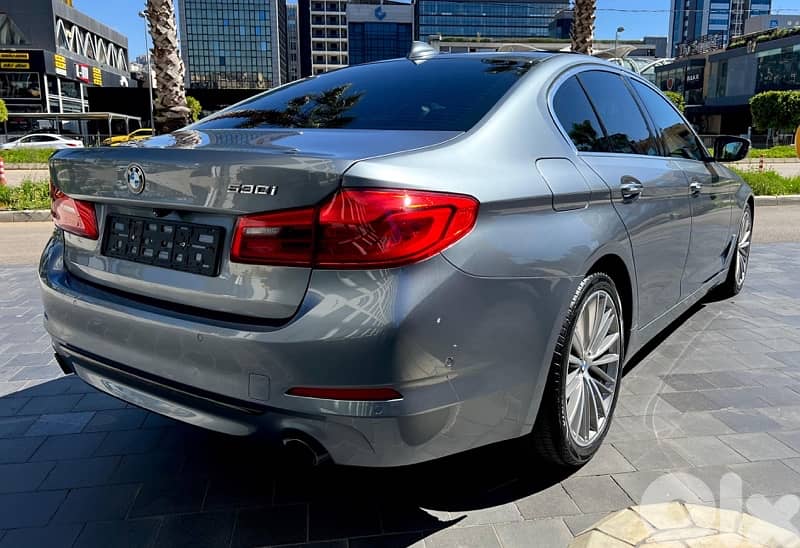 BMW 5-Series 2017 0