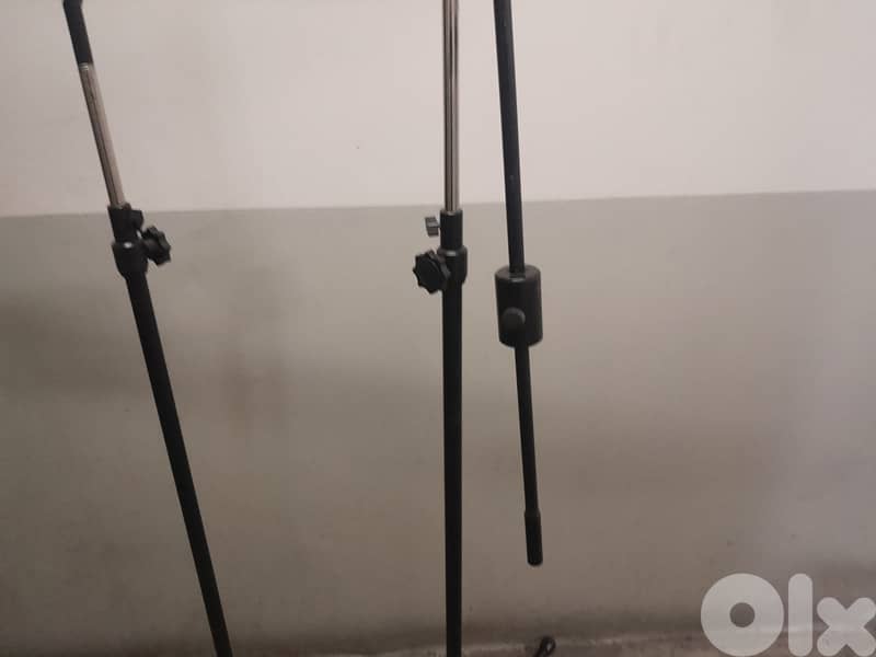 K&M Extra-long overhead microphone stands & 3 Table Stands w/Boom Arms 6