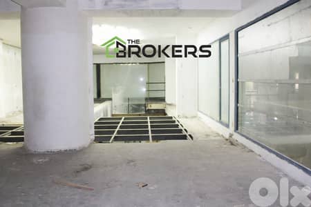 Showroom for Rent in Hamra صالة عرض للايجار في الحمرا
