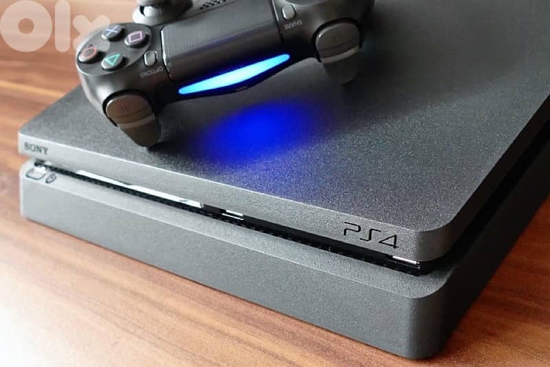 Playstation 4 1TB 0