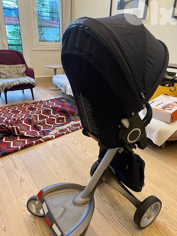 stroller and car seat 9