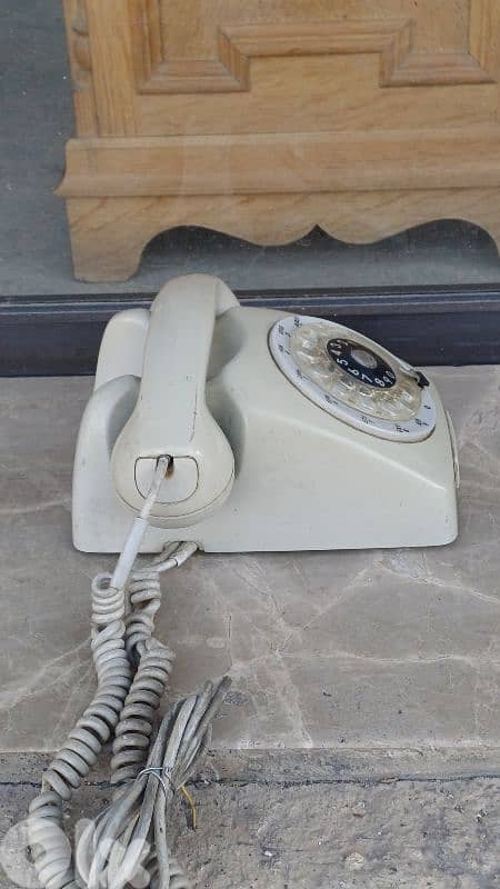 antique 4