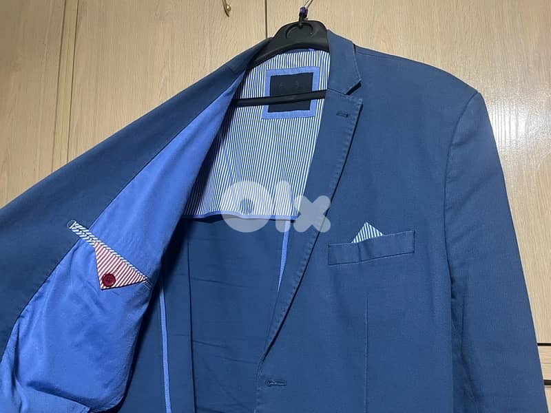 moustache blue blazer for 30 dollars 4