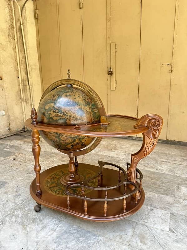 Original bar trolley globe Made in italy big size 500$ 1