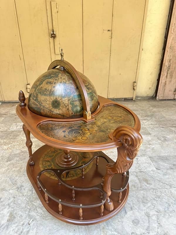 Original bar trolley globe Made in italy big size 500$ 2
