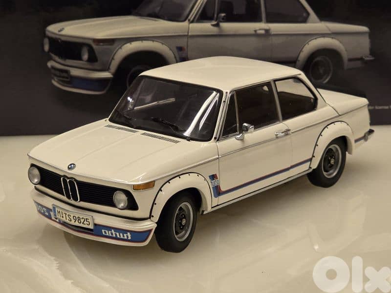 1:18 Kyosho BMW 2002 turbo 0