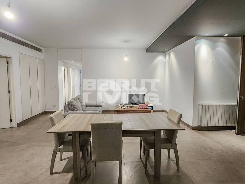 Modern Flat | 2 Balconies | Great Location 0