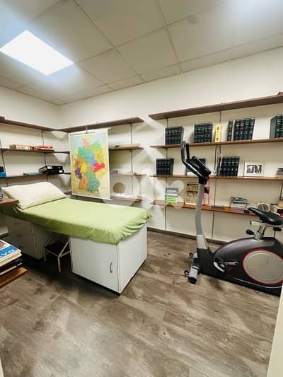 clinic For Sale Ramlet el Bayda | عيادة للبيع في رملة البيضاء
