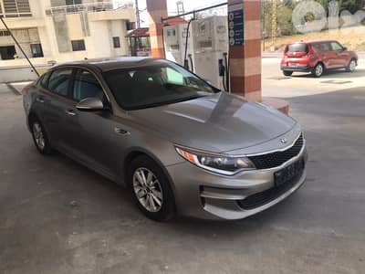 Kia Optima 2018 brand new clean carfax