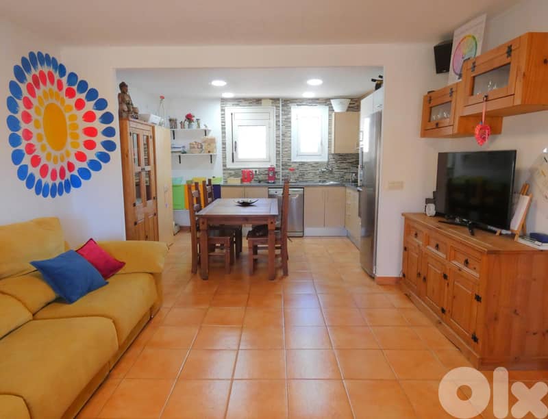Barcelona Get your residency! furnished house in a calm area  PR-00421 0