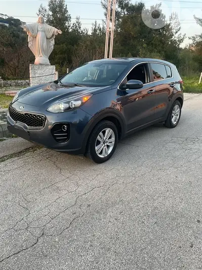 Kia Sportage 2017 Clean Carfax no accident!!