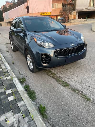 Kia Sportage 2017 Clean Carfax no accident!!