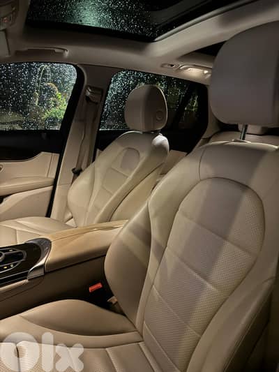 Mercedes-Benz GLC-Class 2019 Super clean car