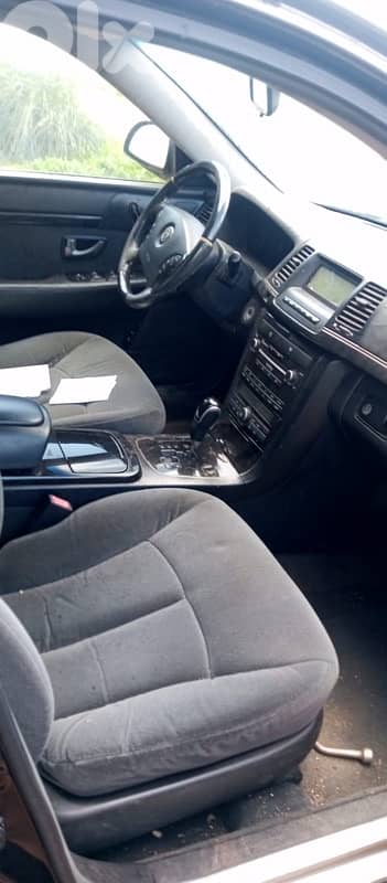 Kia Oprius 2009 1200$